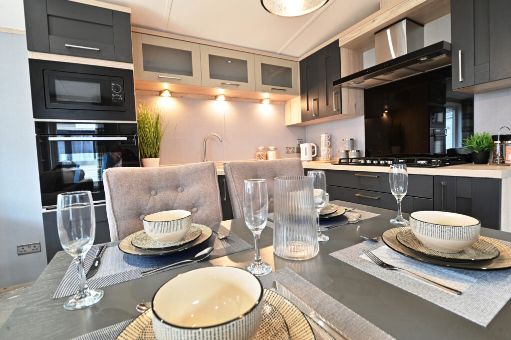 Love Holiday Homes Whinfell dining kitchen