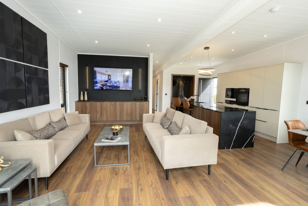 2025 Prestige Tempest lodge interior