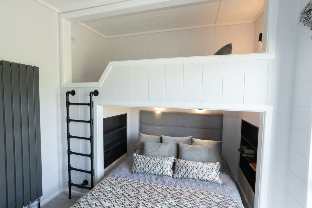 2025 Prestige Tempest lodge bunkbeds